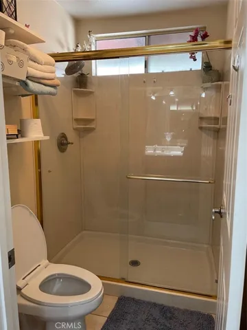 Master bathoom