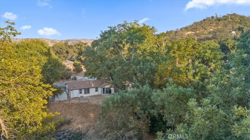 5204 Ensenada, Atascadero, California 93422