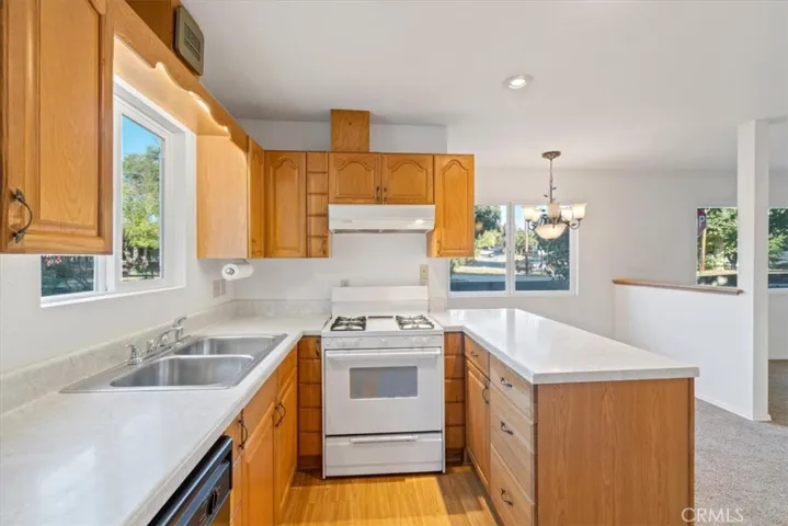5204 Ensenada, Atascadero, California 93422
