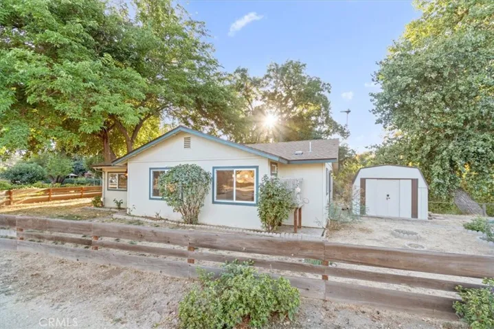 5204 Ensenada, Atascadero, California 93422