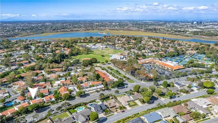 Property location - Eastbluff Elementary School and Back Bay