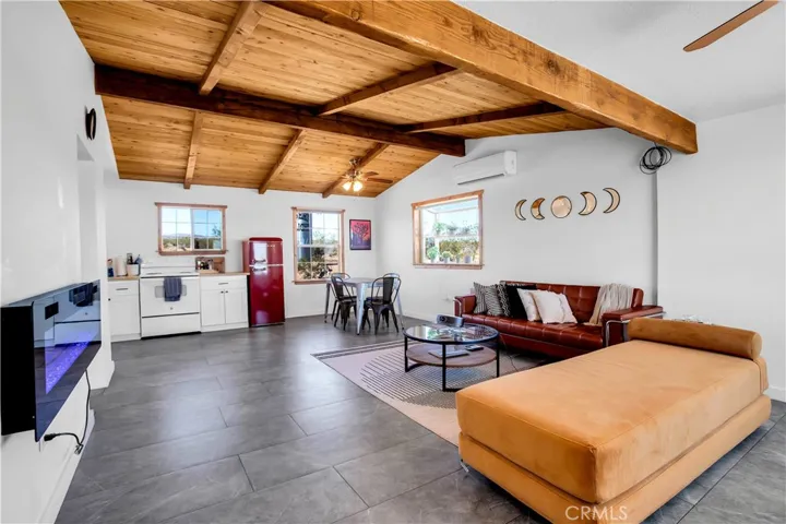 4425 Repton Avenue, Johnson Valley, California 92285