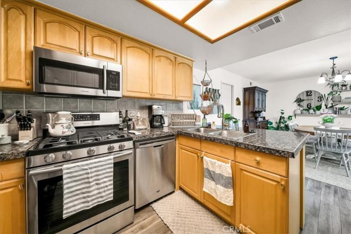 11434 Benton Street, Loma Linda, California 92354