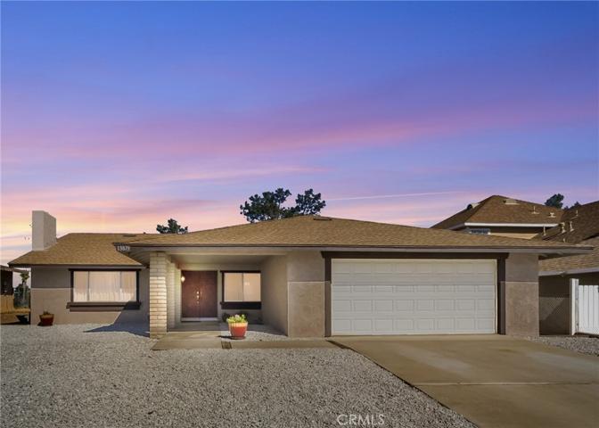 13879 Oakmont Drive, Victorville, California 92395