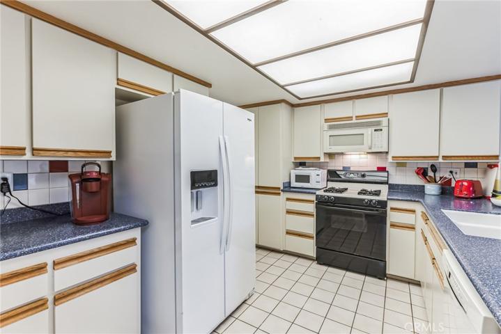 1425 Alpine Lane, Huntington Beach, California 92648