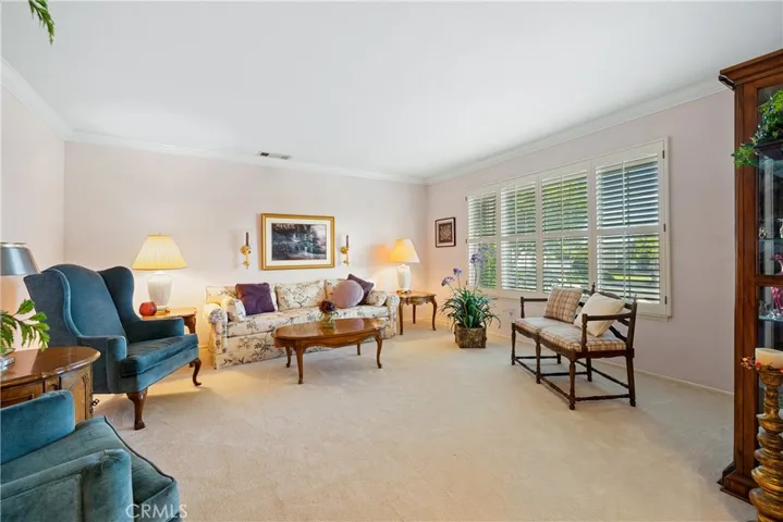 425 Winston Way, Upland, California 91786