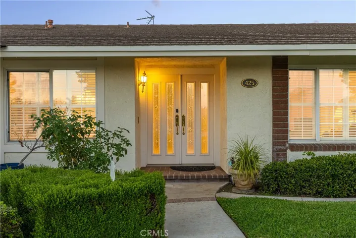 425 Winston Way, Upland, California 91786