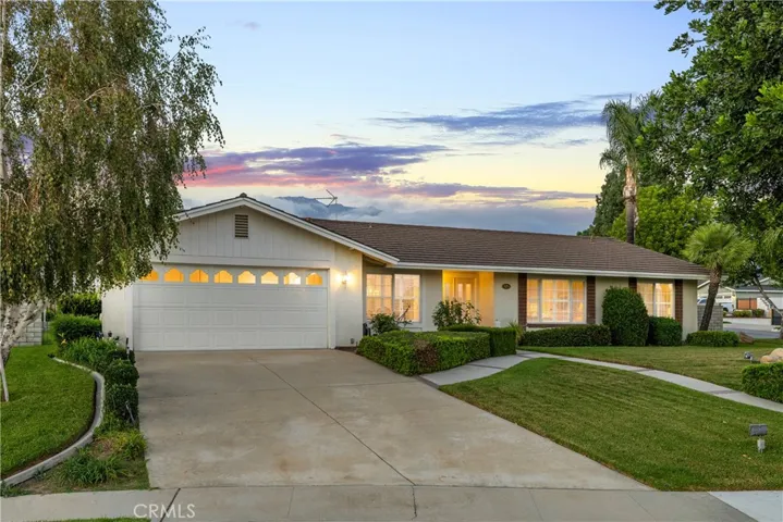 425 Winston Way, Upland, California 91786