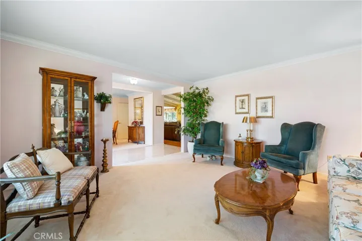 425 Winston Way, Upland, California 91786