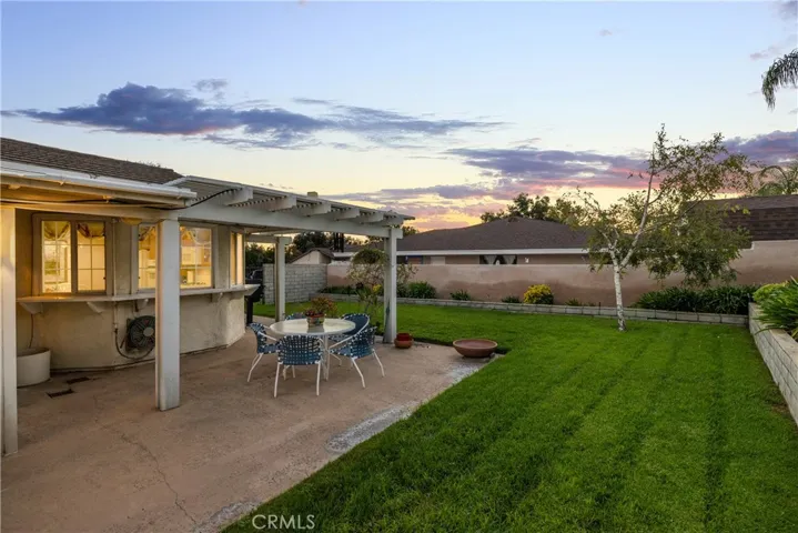 425 Winston Way, Upland, California 91786