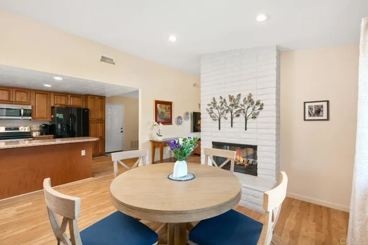 Den/Family/Great Room