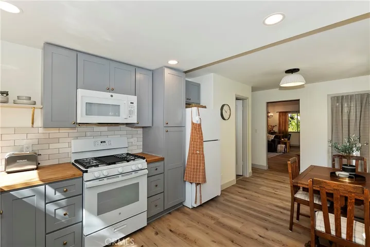 27080 State Hwy 189, Blue Jay, California 92317