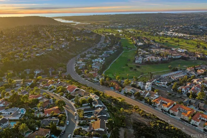 7601 Primavera Way, Carlsbad, California 92009