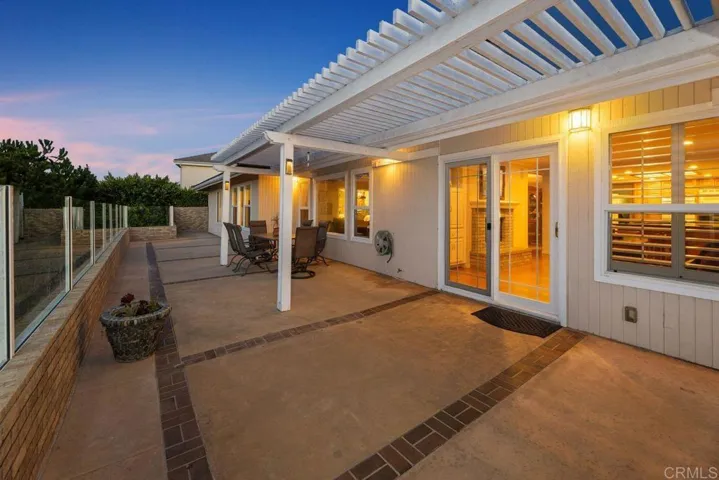 7601 Primavera Way, Carlsbad, California 92009