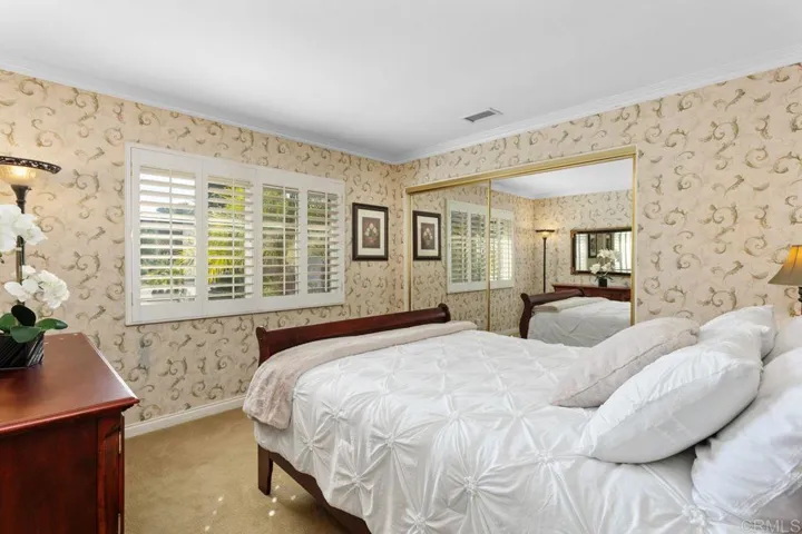 7601 Primavera Way, Carlsbad, California 92009