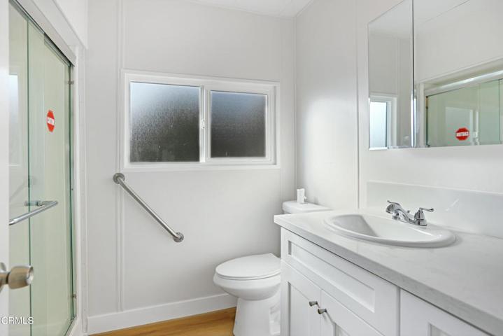 Master Bedroom Bathroom