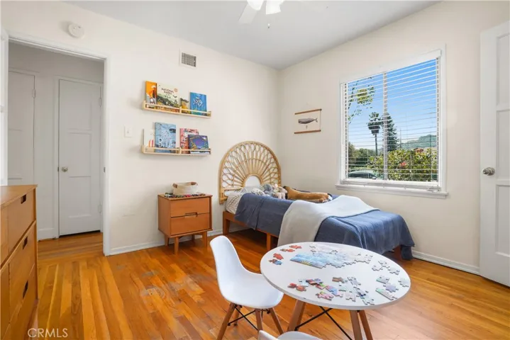 10342 Vassar Avenue, Chatsworth, California 91311