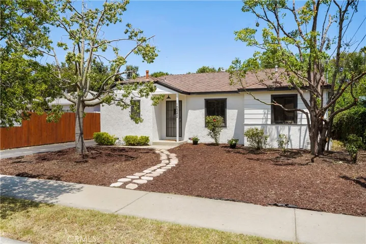 10342 Vassar Avenue, Chatsworth, California 91311