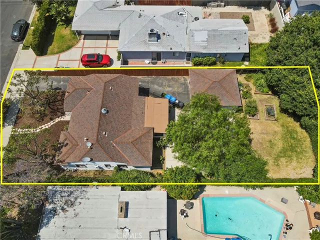 10342 Vassar Avenue, Chatsworth, California 91311