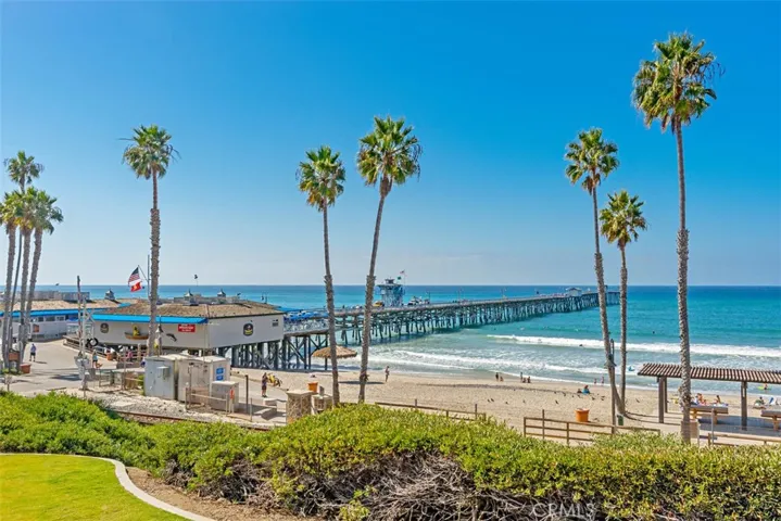 122 W Avenida Valencia, San Clemente, California 92672