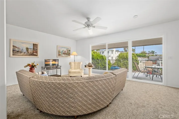 122 W Avenida Valencia, San Clemente, California 92672