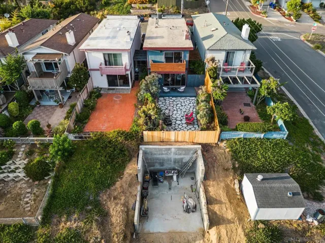 2475 Beryl Street, San Diego, California 92109