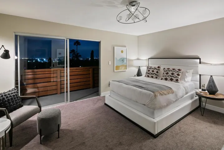 2475 Beryl Street, San Diego, California 92109