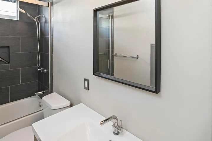 2475 Beryl Street, San Diego, California 92109