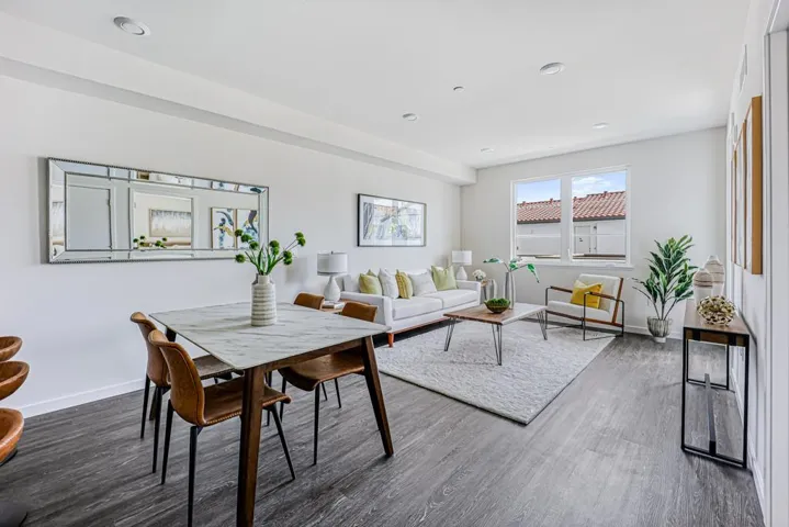 1850 El Camino Real 325, Santa Clara, California 95050