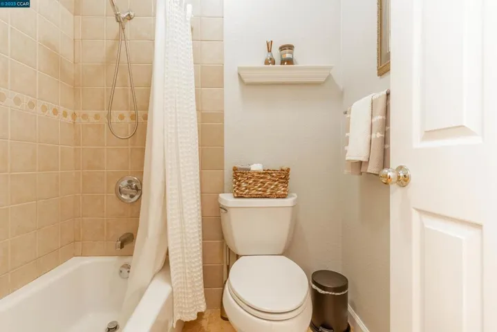 911 Waterford Pl, Pinole, California 94564