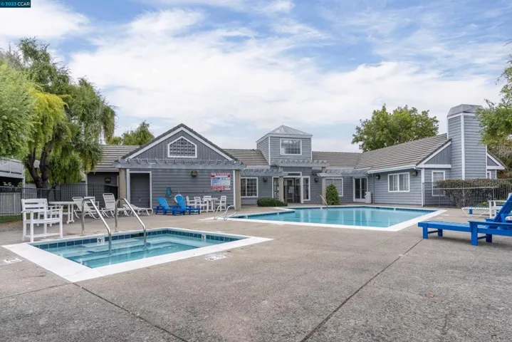 911 Waterford Pl, Pinole, California 94564