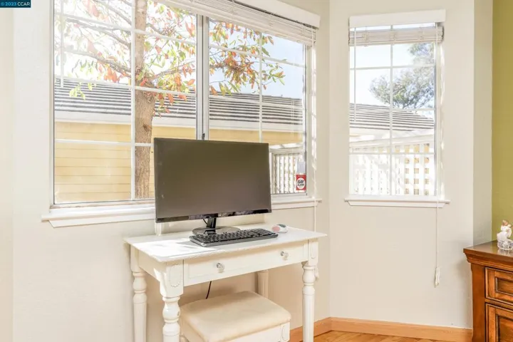 911 Waterford Pl, Pinole, California 94564