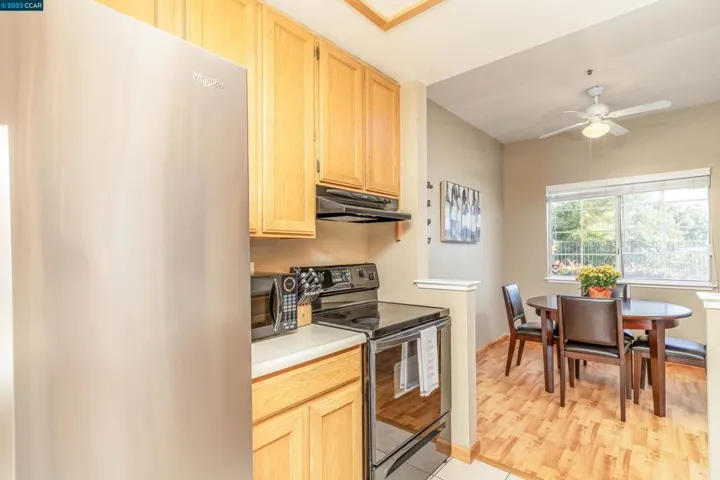 911 Waterford Pl, Pinole, California 94564