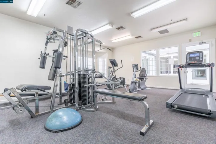 911 Waterford Pl, Pinole, California 94564