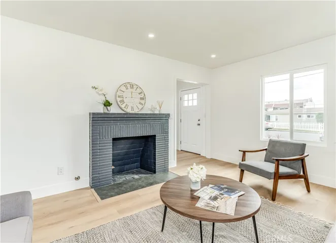 8121 18th Street, Westminster, California 92683