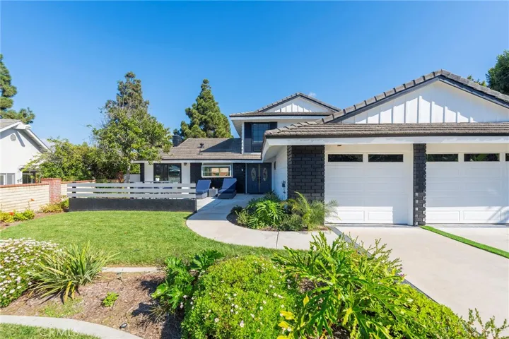 2812 Nevis Circle, Costa Mesa, California 92626