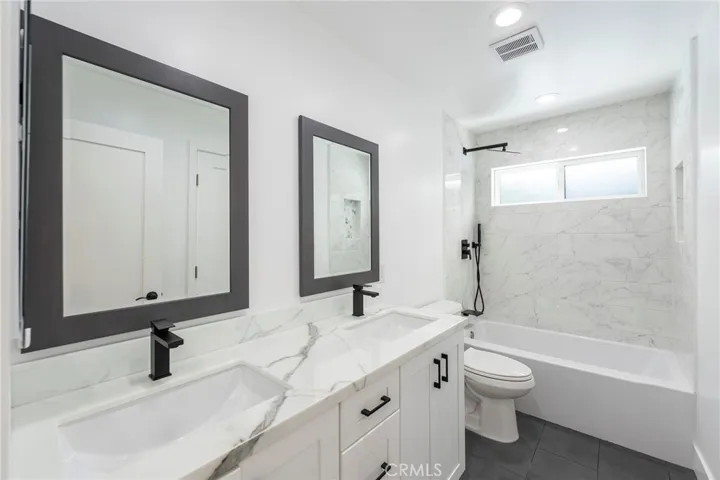 2812 Nevis Circle, Costa Mesa, California 92626