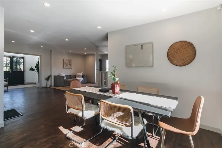 5166 High Crest Avenue, Los Angeles, California 90041