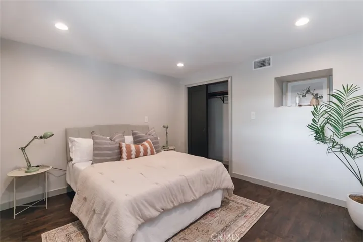 5166 High Crest Avenue, Los Angeles, California 90041