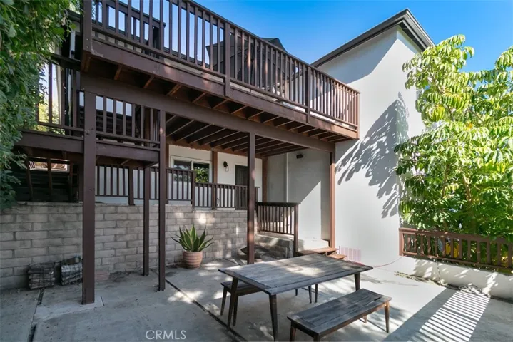5166 High Crest Avenue, Los Angeles, California 90041