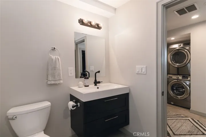 5166 High Crest Avenue, Los Angeles, California 90041