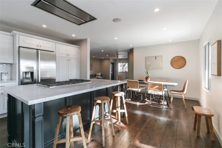 5166 High Crest Avenue, Los Angeles, California 90041