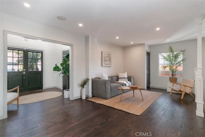 5166 High Crest Avenue, Los Angeles, California 90041