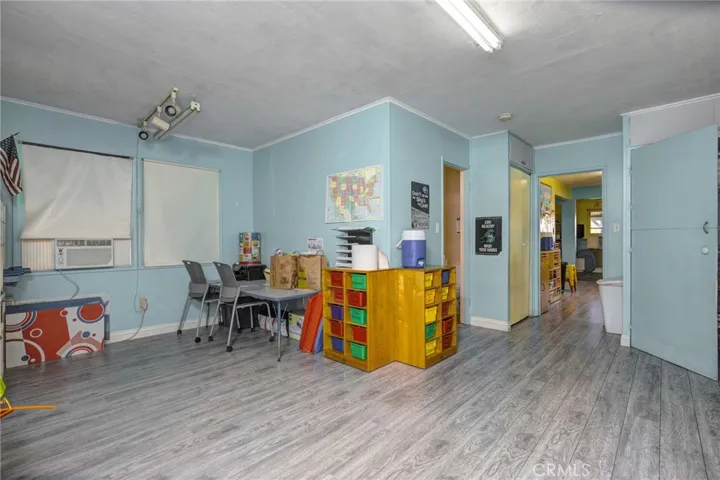 2400 Nelson Avenue, Redondo Beach, California 90278