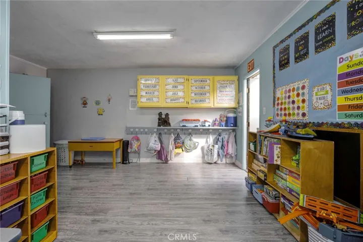 2400 Nelson Avenue, Redondo Beach, California 90278
