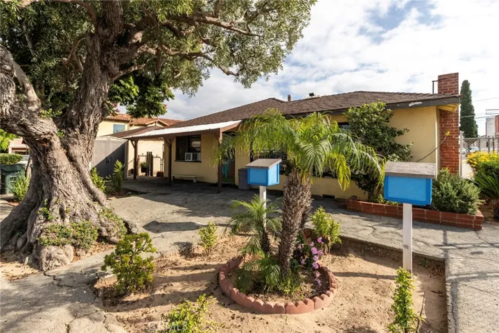 2400 Nelson Avenue, Redondo Beach, California 90278