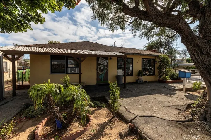2400 Nelson Avenue, Redondo Beach, California 90278