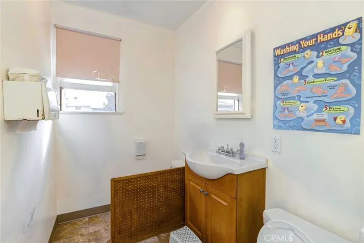 2400 Nelson Avenue, Redondo Beach, California 90278
