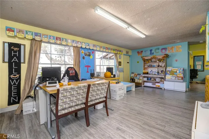 2400 Nelson Avenue, Redondo Beach, California 90278