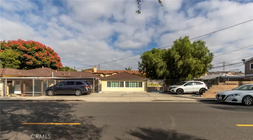2400 Nelson Avenue, Redondo Beach, California 90278